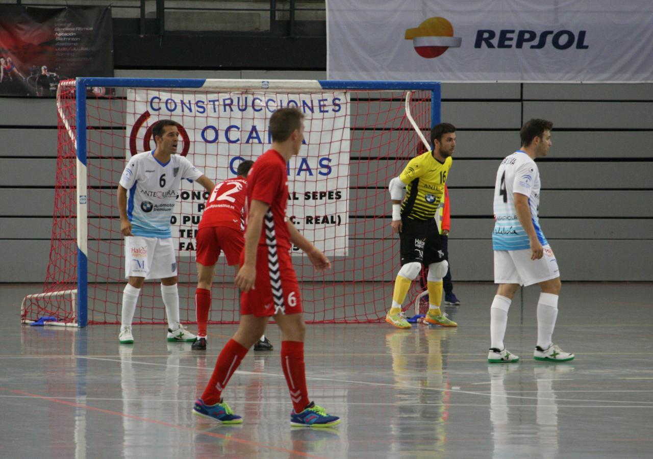 VICTORIA TRABAJADA EN LA PISTA DEL PUERTOLLANO (1-3)