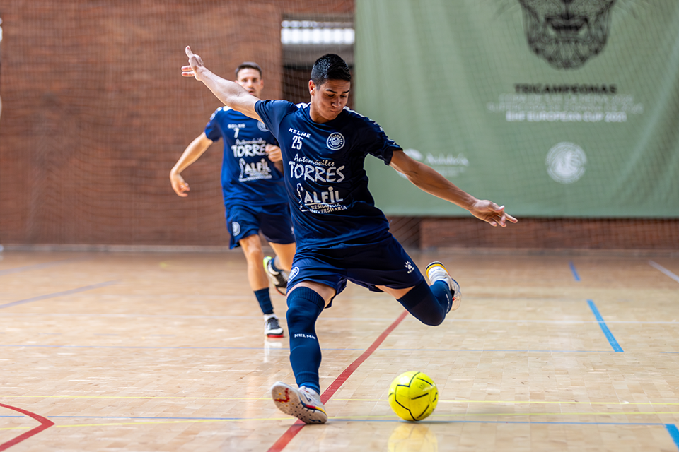 Debut liguero en Carranque