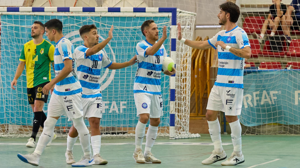 Gran ejercicio competitivo ante Jaén en la Copa de Andalucía (2-2 / 4-2 en penaltis)