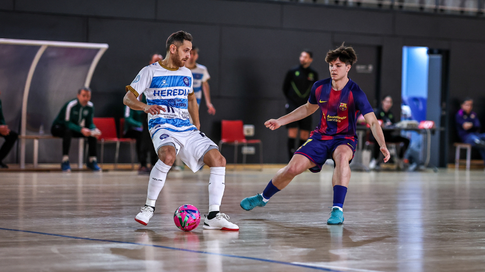 Un empate muy agridulce en la Ciudad Deportiva Joan Gamper (4-4)