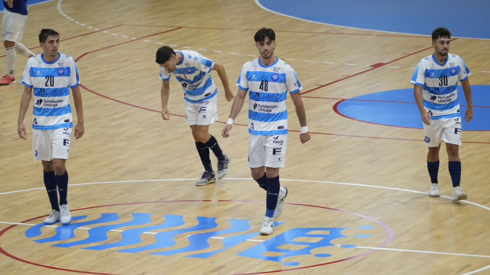 Goleada al Xerez en el VII Trofeo Joaquín García (2-7)