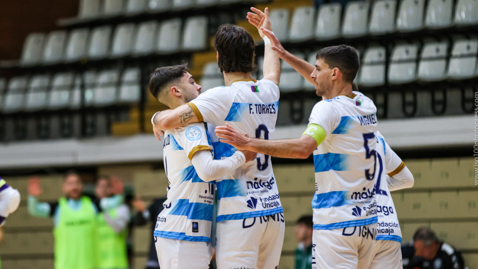 Tres puntos con el premio del liderato antes de las vacaciones de Navidad (4-3)